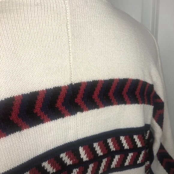 Forever 21 Chunky Grandpa Sweater Cream, Navy, and Red Size Small - Picture 6 of 12